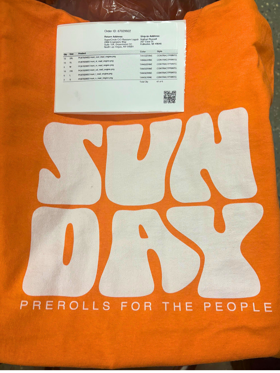 Sunday T Shirt (2XL) (staff)